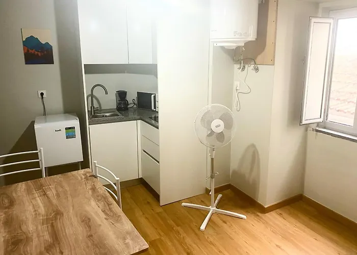 In Historical Center Daire